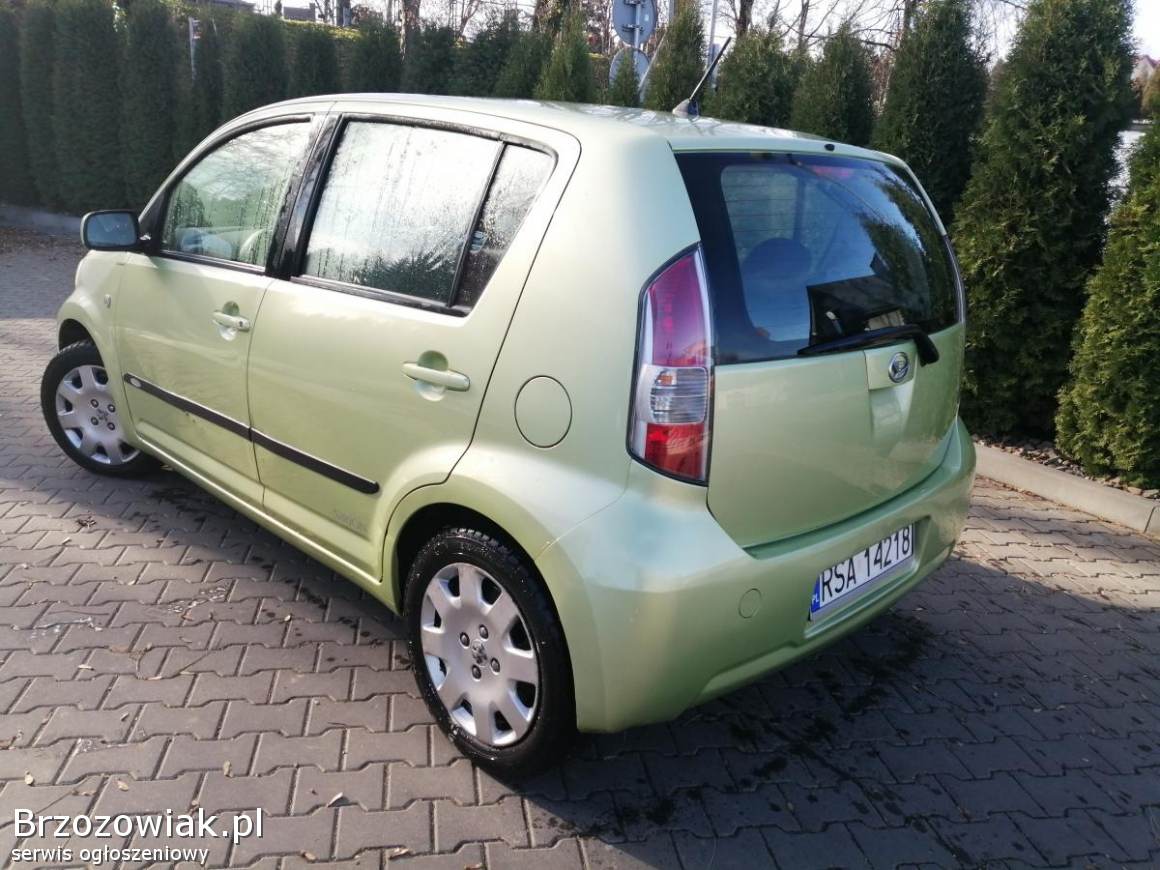 Daihatsu sirion 2005