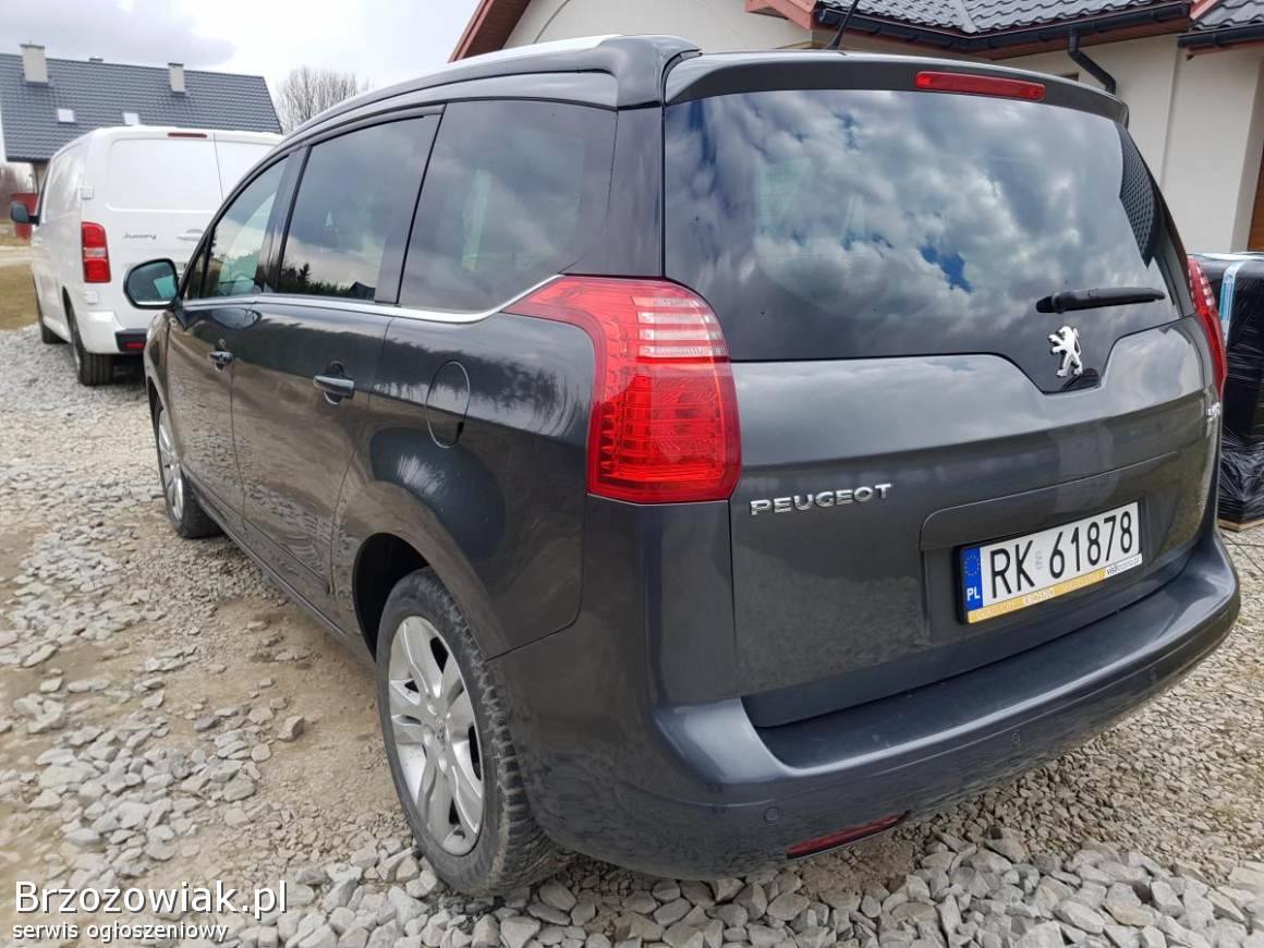 Peugeot 5008 2012