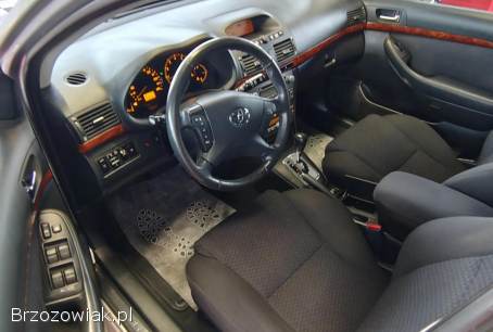 Toyota Avensis Benz.  Automat 2006