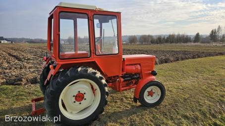 Traktor Władimirec T-25