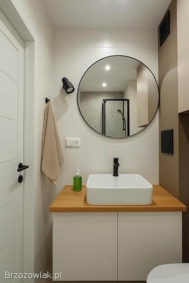 Na sprzedaż -  2 pokojowe mieszkanie po generalnym remoncie -  Krosno