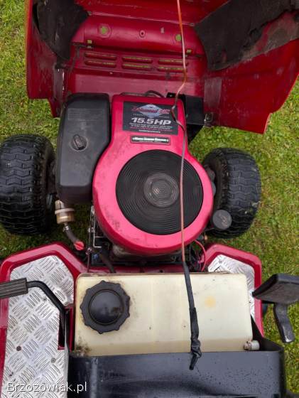 Traktorek kosiarka z koszem z silnikiem Briggs & Stratton murray 15,  5HP