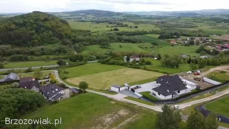 Widokowa działka budowlana – Pisarowce k.  Sanoka.