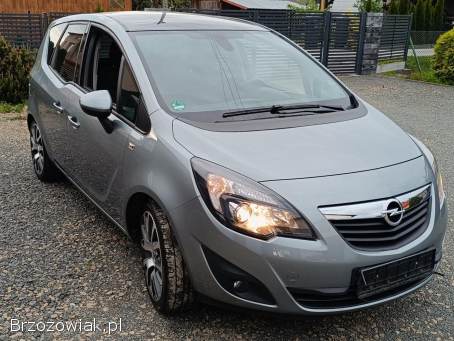 Opel Meriva 1.  4 benzyna  2011