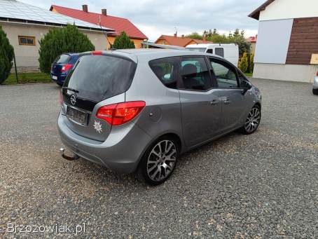 Opel Meriva 1.  4 benzyna  2011
