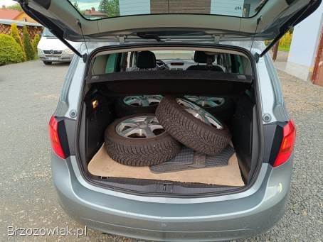 Opel Meriva 1.  4 benzyna  2011