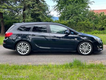 Opel Astra Automat 2012