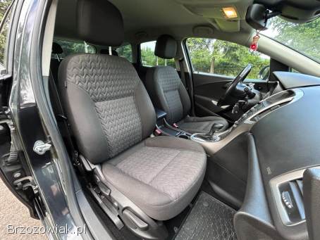 Opel Astra Automat 2012