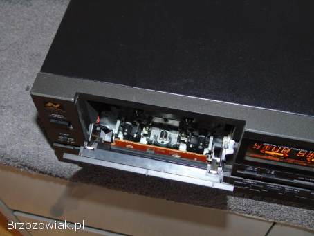 Magnetofon Universum C-46011 ładny.  WYSYŁKA.