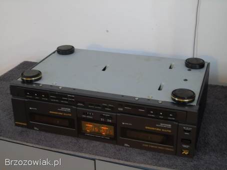 Magnetofon Universum C-46011 ładny.  WYSYŁKA.