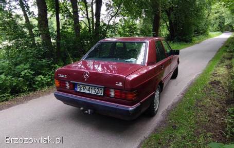 Mercedes-Benz W201 (190) 190e 1,  8 benzyna 1993