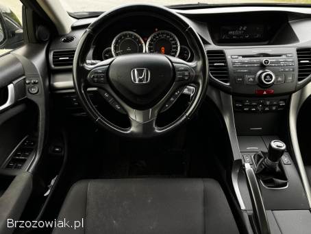 Honda Accord 2.  0i-VTEC 156KM  2014