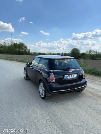 Mini Cooper R50 2005