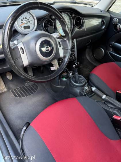 Mini Cooper R50 2005