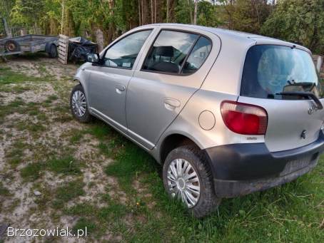 Toyota Yaris 2004