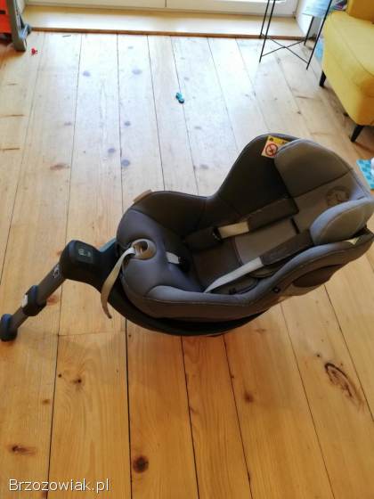 Fotelik z baza cybex