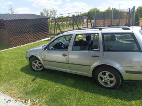 Volkswagen Golf 2004