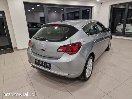 Opel Astra Bezwypadkowy!  Ig 2013
