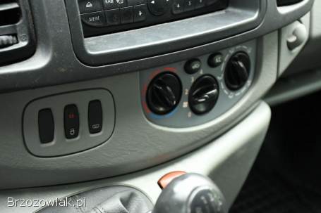 Renault TRAFIC 2011 2.  0