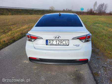 Hyundai Sonata Limited Hybrid 2016
