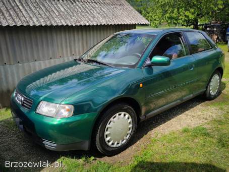 Audi A3 1,  6 benzyna 1997