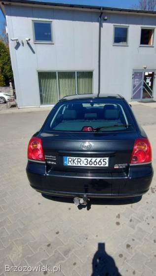 Toyota Avensis 2004