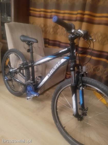 Sprzedam rower młodzieżowy Specjalized hotrock 24