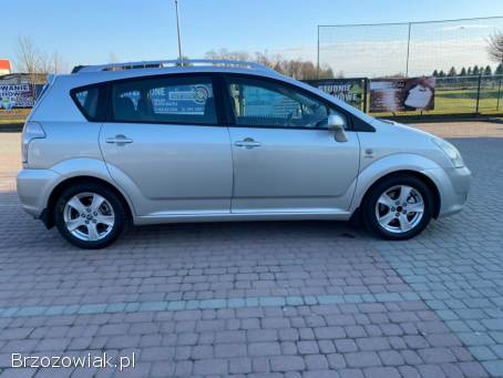 Toyota Corolla Verso 2004