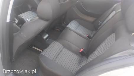 Seat Leon 1.  8T + LPG 2000