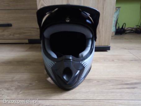 Kask na crossa rozmiar S.  Bez gogli!