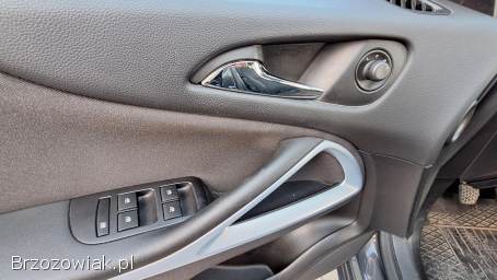 Opel Zafira Tourer 2016
