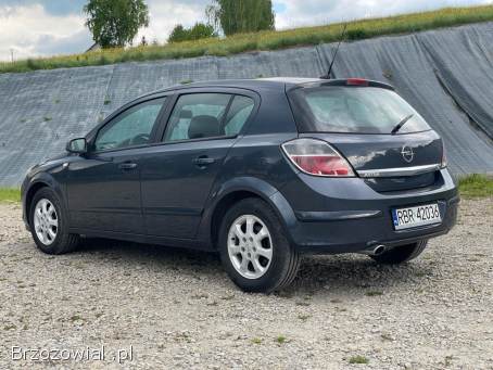 Opel Astra Astra H 2008