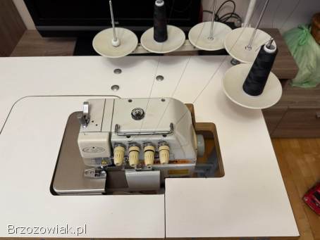 Maszyna do szycia overlock 5-nitkowy SIRUBA