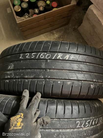 Opony letnie r17 225/70