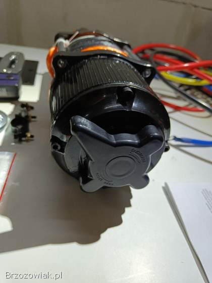 Wyciągarka elektryczna 12v 4500lbs 2T