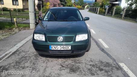 Volkswagen Bora 1.  6 z Gazem 1999