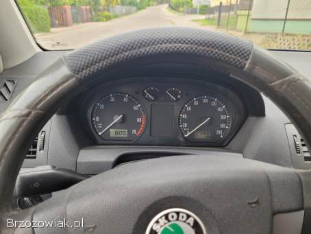 Škoda Fabia 1.  2 benz sta bdb 2003