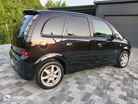 Opel Meriva 1.  6 OPC Line 2010