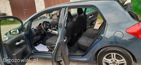 Toyota Auris Terra 2009
