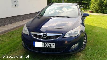 Opel Astra SPORTS TOURER 2010