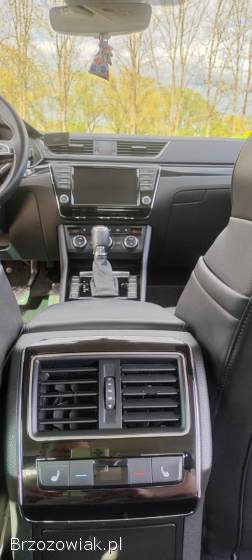 Škoda Superb 2016