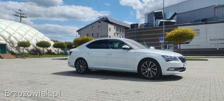 Škoda Superb 2016