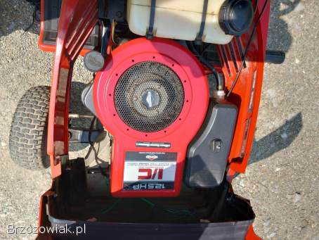 Traktorek kosiarkę MTD 12.  5HP z koszem stan bdb