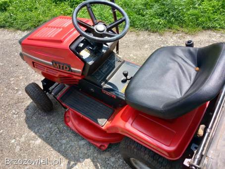 Traktorek kosiarkę MTD 12.  5HP z koszem stan bdb