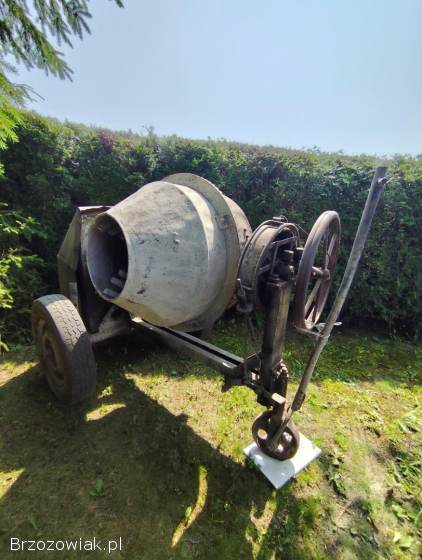 Betoniarka 250l