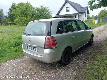 Opel Zafira 1.  9CDTI 150km 06 2006