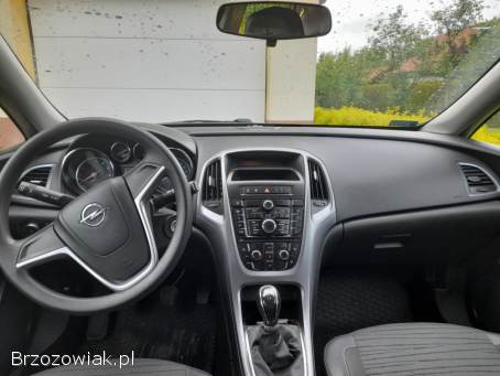 Opel Astra J 2015