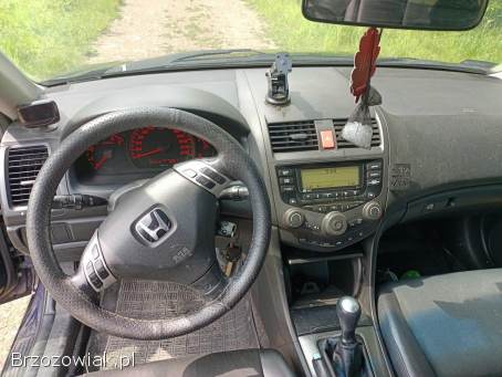 Honda Accord 2.  2 CTDI 140km  2004
