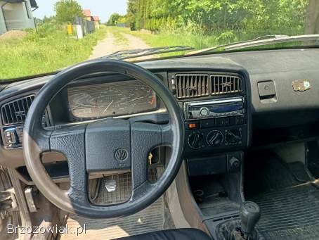 Volkswagen Passat 1.  8 b+g 92r 1992