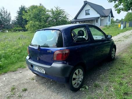 Toyota Yaris 1.  0 00r 2000